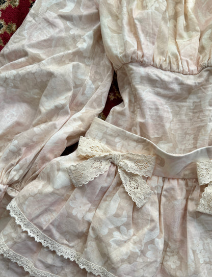 Italian Linen Set [Antique Floral]